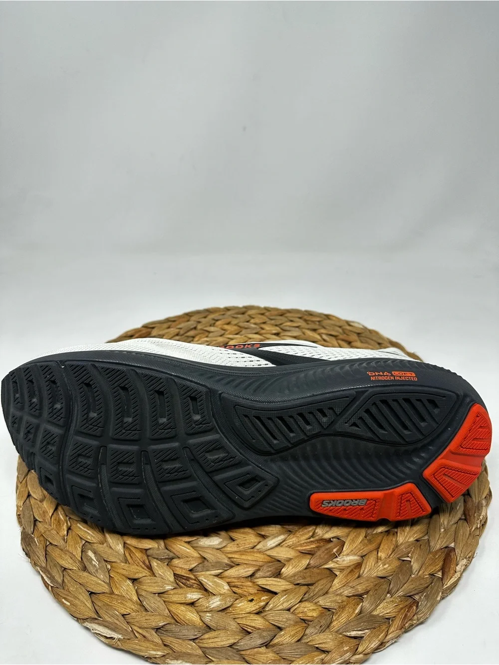 Brooks ghost 18